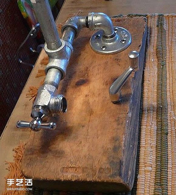金屬管道材料DIY制作個(gè)性臺(tái)燈的作品圖片 -  itrip.net.cn