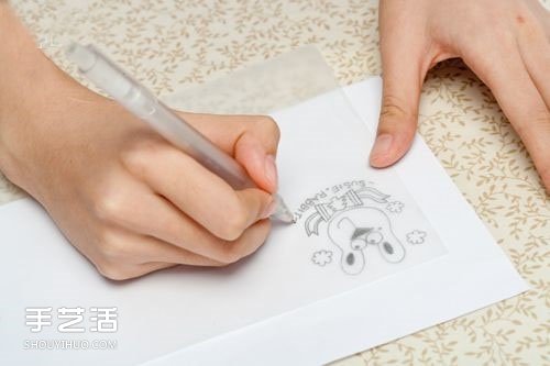 皮革墜項鏈DIY圖解 用皮革制作項鏈禮物的方法 -  itrip.net.cn