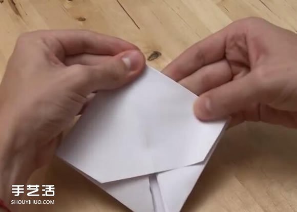 紙炮怎么疊圖解教程 兩種紙炮的折法步驟圖 -  itrip.net.cn