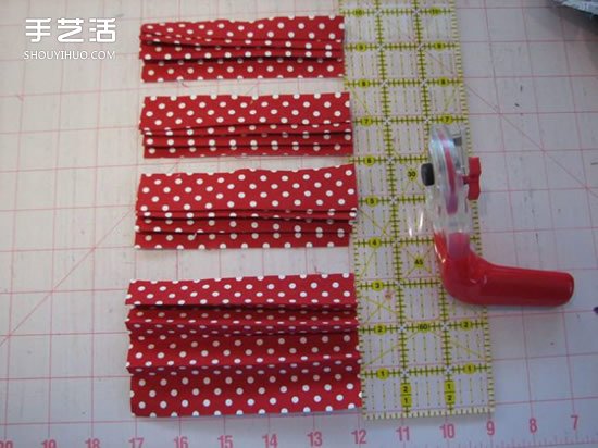 不織布玫瑰花制作圖解 手工布藝玫瑰花的做法 -  itrip.net.cn