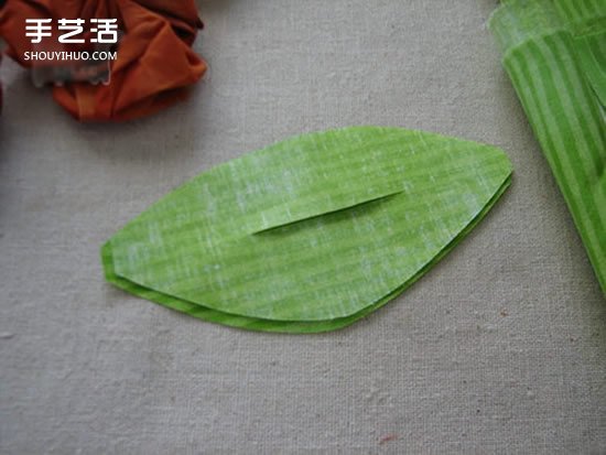 不織布玫瑰花制作圖解 手工布藝玫瑰花的做法 -  itrip.net.cn