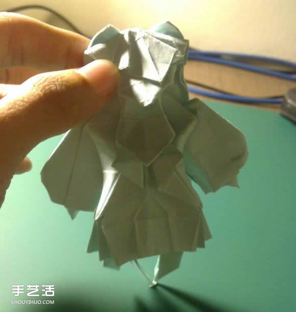 折紙初音未來的詳細(xì)圖解 初音未來的折法過程 -  itrip.net.cn