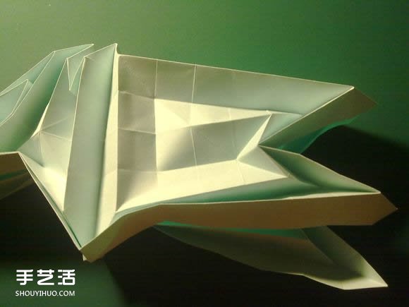 折紙初音未來的詳細(xì)圖解 初音未來的折法過程 -  itrip.net.cn