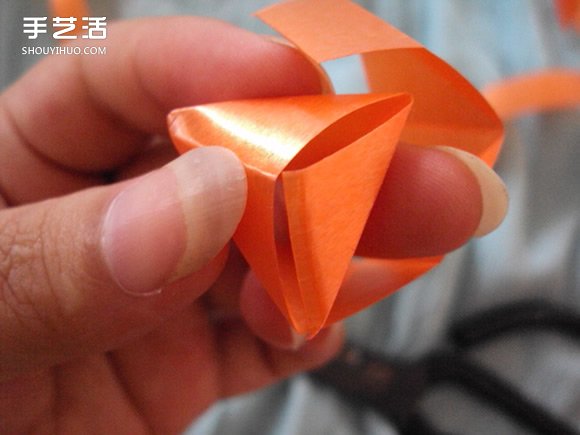 彩帶風(fēng)鈴制作圖解：星星/絲星蝶/圓環(huán)圈/燈籠 -  itrip.net.cn