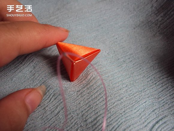 彩帶風(fēng)鈴制作圖解：星星/絲星蝶/圓環(huán)圈/燈籠 -  itrip.net.cn