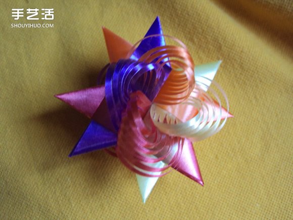 彩帶風(fēng)鈴制作圖解：星星/絲星蝶/圓環(huán)圈/燈籠 -  itrip.net.cn
