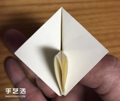 楊桃花怎么折圖解教程 手工楊桃花折紙方法 -  itrip.net.cn
