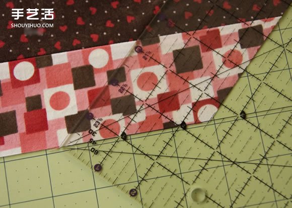 地中海風(fēng)格靠枕DIY教程 手工布藝制作條紋靠枕 -  itrip.net.cn