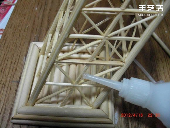 筷子和竹簽制作埃菲爾鐵塔模型的詳細圖解教程 -  itrip.net.cn