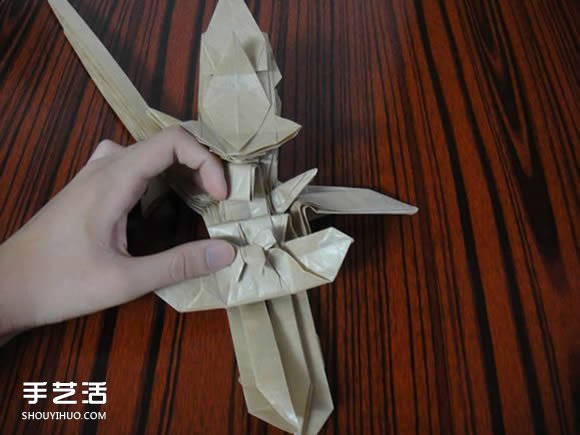 灼眼的夏娜折紙圖解 動漫人物夏娜折紙教程 -  itrip.net.cn