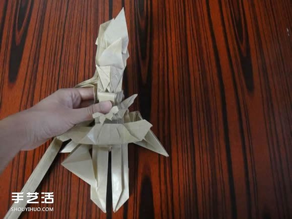 灼眼的夏娜折紙圖解 動漫人物夏娜折紙教程 -  itrip.net.cn