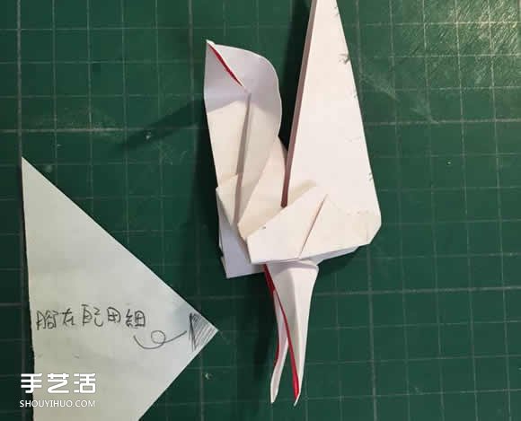 立體大公雞折紙圖解 折紙公雞的方法步驟圖 -  itrip.net.cn
