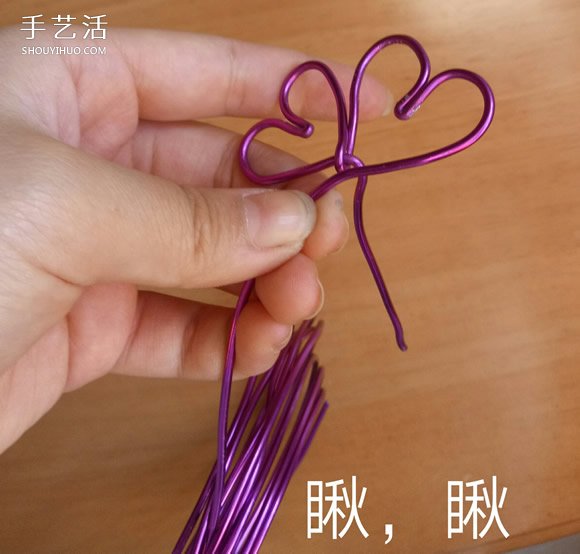 兒童鋁線做四葉草教程 簡單鋁線四葉草的做法 -  itrip.net.cn