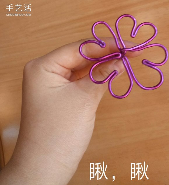 兒童鋁線做四葉草教程 簡單鋁線四葉草的做法 -  itrip.net.cn