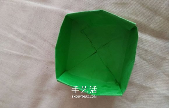 正方形禮品盒的折法 帶花朵禮品盒折紙圖解 -  itrip.net.cn
