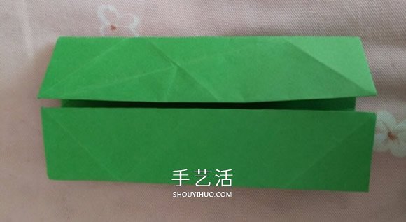 正方形禮品盒的折法 帶花朵禮品盒折紙圖解 -  itrip.net.cn