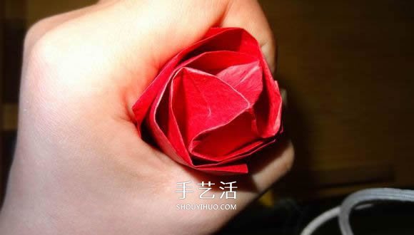 卷心玫瑰花的折法圖解 卷心玫瑰折紙教程詳細(xì) -  itrip.net.cn