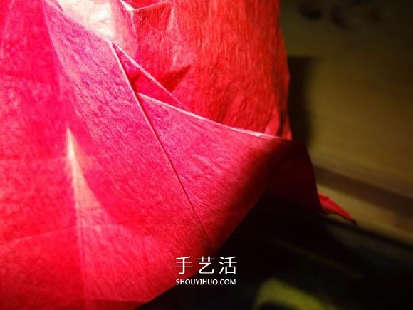 卷心玫瑰花的折法圖解 卷心玫瑰折紙教程詳細(xì) -  itrip.net.cn