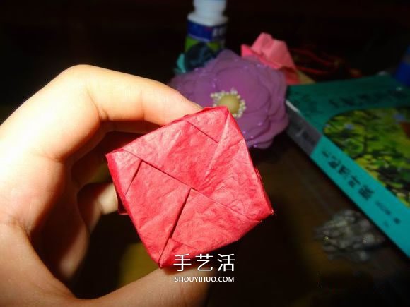 卷心玫瑰花的折法圖解 卷心玫瑰折紙教程詳細(xì) -  itrip.net.cn