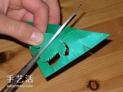 簡單掛飾的剪紙方法 綠蔭剪紙的折法和步驟圖 -  itrip.net.cn