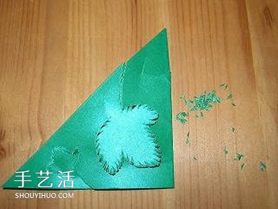 簡單掛飾的剪紙方法 綠蔭剪紙的折法和步驟圖 -  itrip.net.cn