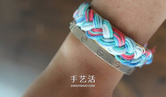三股繩手鏈的編法圖解 DIY制作成漂亮的手鐲 -  itrip.net.cn