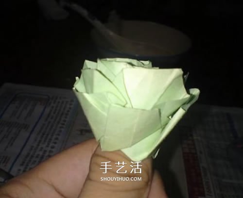 美麗又復(fù)雜玫瑰花折紙 NS玫瑰折紙實(shí)拍圖解 -  itrip.net.cn