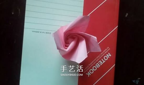 香檳玫瑰的折法圖解 折紙香檳玫瑰的方法過程 -  itrip.net.cn