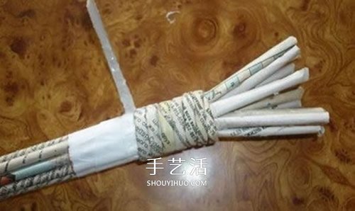 自制生命之樹的做法 廢舊報紙制作生命之樹 -  itrip.net.cn
