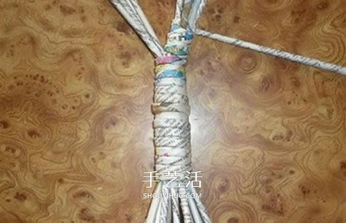 自制生命之樹的做法 廢舊報紙制作生命之樹 -  itrip.net.cn