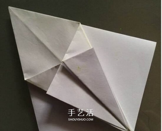 紙百合花的折法圖解 折百合花的方法步驟 -  itrip.net.cn