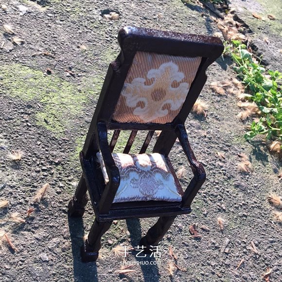 純手工迷你家具 呈現(xiàn)歐洲三個時期的室內(nèi)環(huán)境 -  itrip.net.cn
