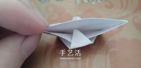 最簡單元寶的疊法圖解 怎么折紙?jiān)獙毜姆椒?-  itrip.net.cn