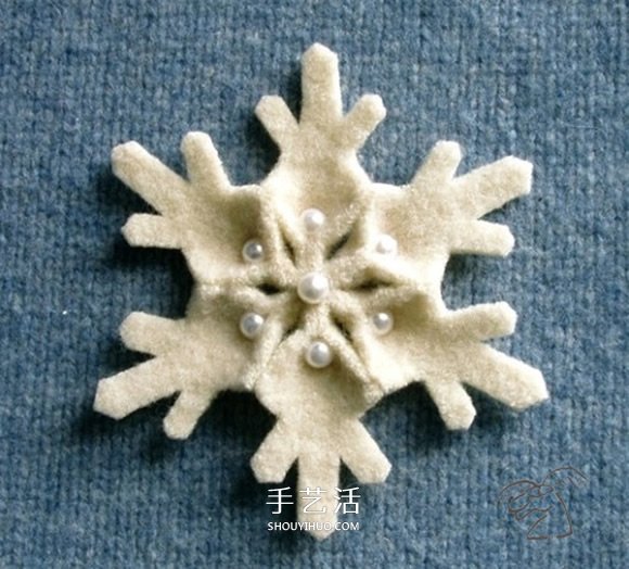 18種不織布雪花圖片 手工布藝制作雪花大全 -  itrip.net.cn
