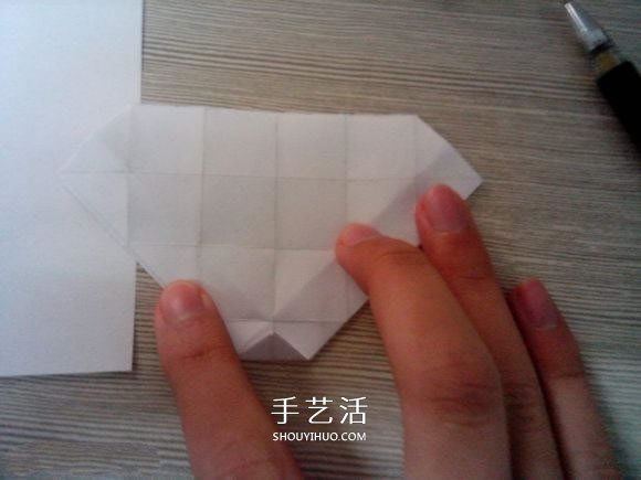 八瓣川崎玫瑰折法圖解 折紙八瓣川崎玫瑰花 -  itrip.net.cn