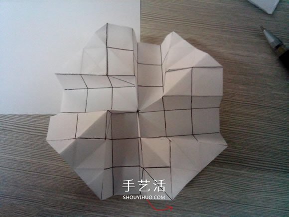 八瓣川崎玫瑰折法圖解 折紙八瓣川崎玫瑰花 -  itrip.net.cn