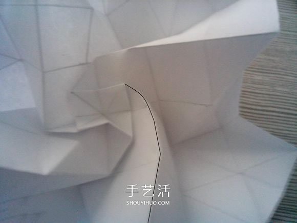 八瓣川崎玫瑰折法圖解 折紙八瓣川崎玫瑰花 -  itrip.net.cn