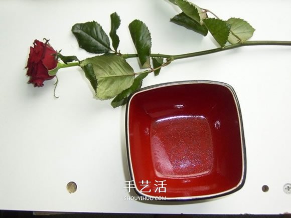 創(chuàng)意情人節(jié)禮物冰凍愛心DIY制作圖解教程 -  itrip.net.cn