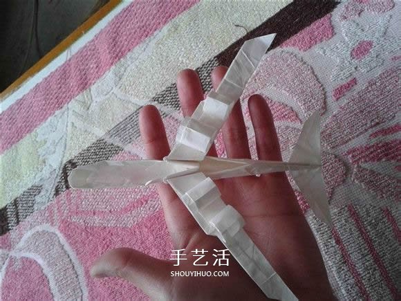 Victor客機的折法圖解 復(fù)雜折紙客機的步驟圖 -  itrip.net.cn