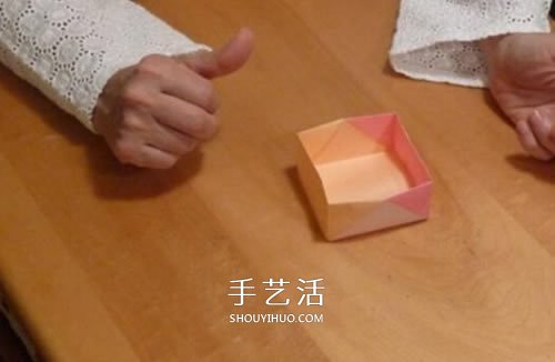 帶蓋方盒子的折紙方法 簡(jiǎn)單方形紙盒折疊圖解 -  itrip.net.cn