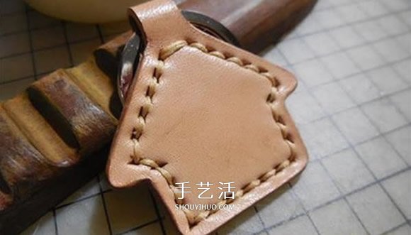 自制皮革鑰匙扣的方法 皮革手工制作鑰匙扣 -  itrip.net.cn
