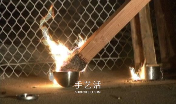 感覺無聊透頂？做個超巨大火柴刺激一下吧！ -  itrip.net.cn