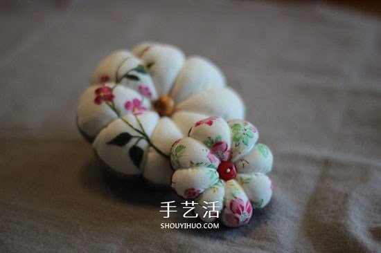 可愛南瓜針插的做法 DIY布藝針插制作圖解 -  itrip.net.cn