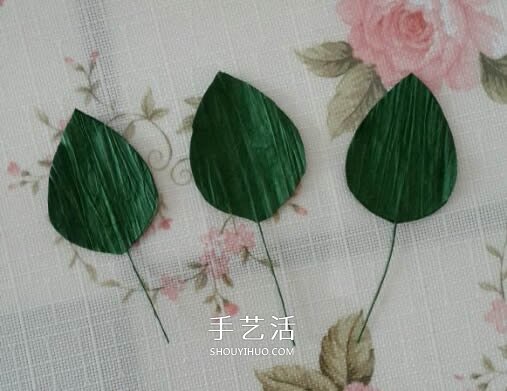 皺紋紙做玫瑰花的過程 簡易皺紋紙玫瑰做法 -  itrip.net.cn