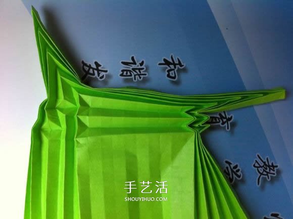 蛇腹蝴蝶的折法圖解 折紙美麗蝴蝶的方法教程 -  itrip.net.cn