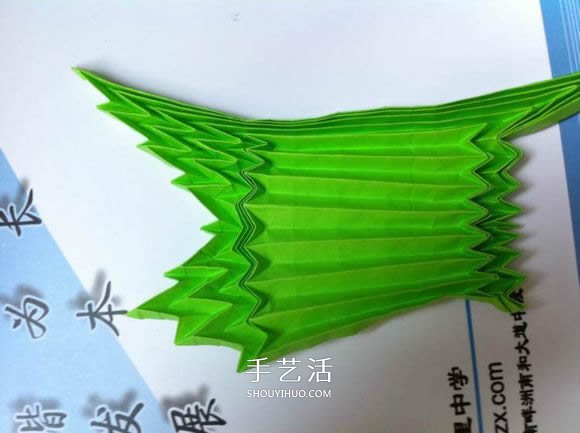 蛇腹蝴蝶的折法圖解 折紙美麗蝴蝶的方法教程 -  itrip.net.cn
