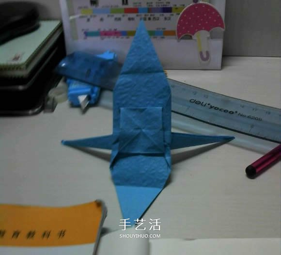 人字拖的折法圖解教程 折紙人字拖鞋的方法步驟 -  itrip.net.cn