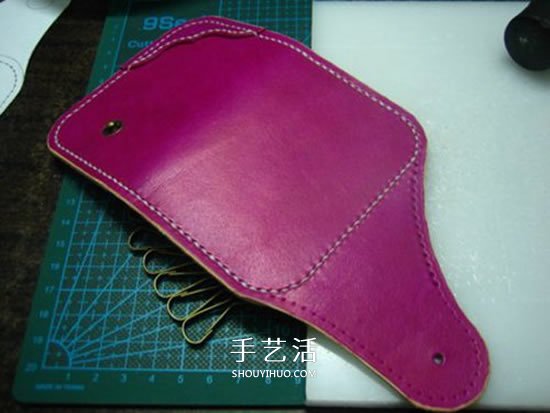 Redmoon皮革卡包制作 自制女用皮革鑰匙包教程 -  itrip.net.cn