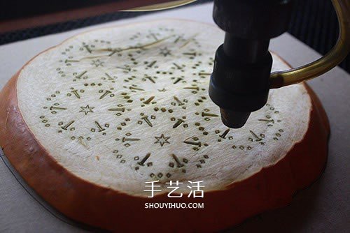 感恩節(jié)南瓜燈雕刻制作 多層萬(wàn)圣節(jié)南瓜燈DIY -  itrip.net.cn