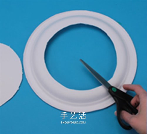 餐盤(pán)廢物利用小制作 DIY成海底世界裝飾品 -  itrip.net.cn